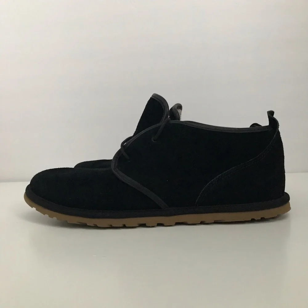 UGG Maksim Chukka Boot Black Suede